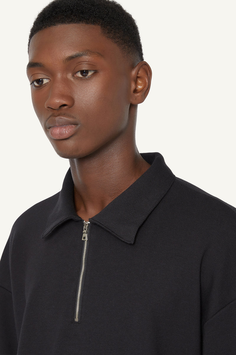 QUARTER ZIP POLO - BLACK